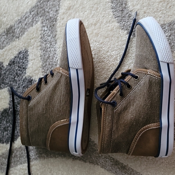 Nautica hightop sneaker, youth sz 2, brown canvas - Picture 9 of 15